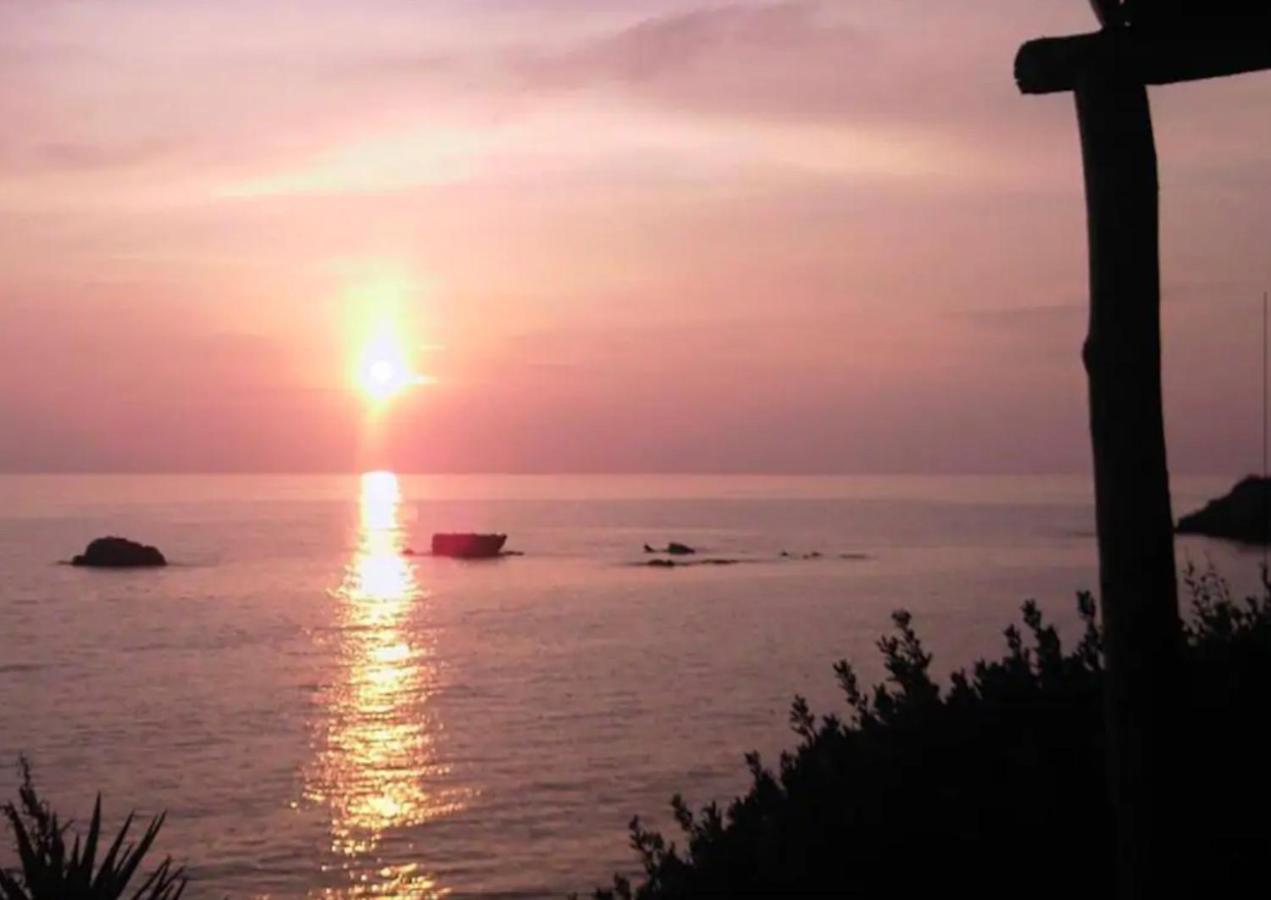 Stefanias Prasoudi Beach Ágios Matthaíos Exterior foto